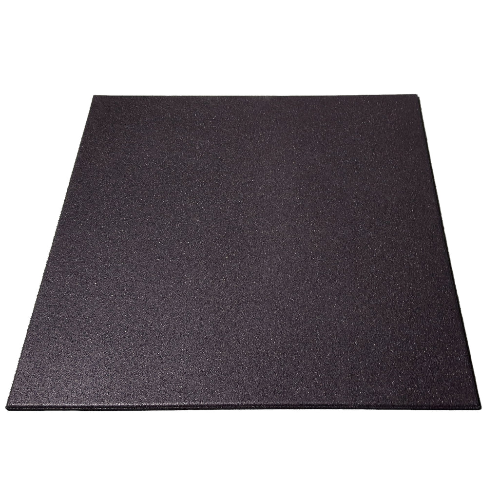 Vooraanzicht van de schokdempende rubberen tegel van 100 x 100 cm, plat op een witte achtergrond