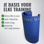 Blauwe WOLV extra dikke yogamat opgerold naast de kernpunten: 15 mm dik, antislip en extra lang
